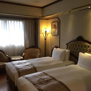 Classic Twin Room